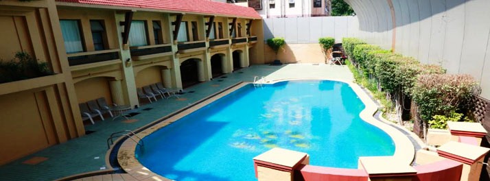 2482/Narmada Jacksons - Jabalpur 16.jpg